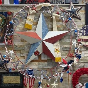 Meet your Posher, Chrissy